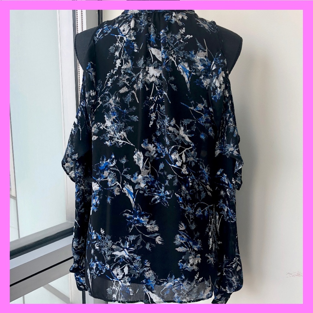 PARKER COLD SHOULDER TOP
